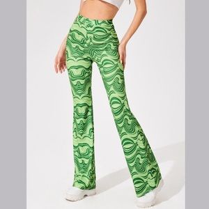 70s Green Flare Leggings